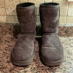 Ugg Classic Short Boot in Burnt Cedar